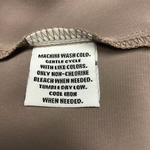 STYLE &CO.  sz XL  dark tan, button up, BLOUSE,  pleated - Picture 5 of 5